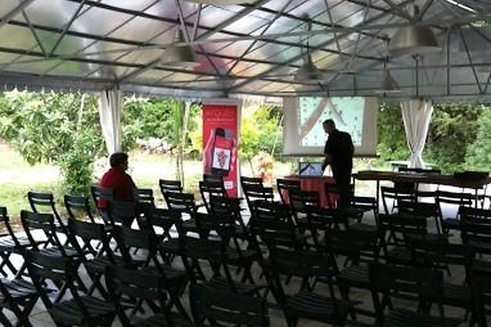 Lieux événementiels, MAS DES VIOLETTES