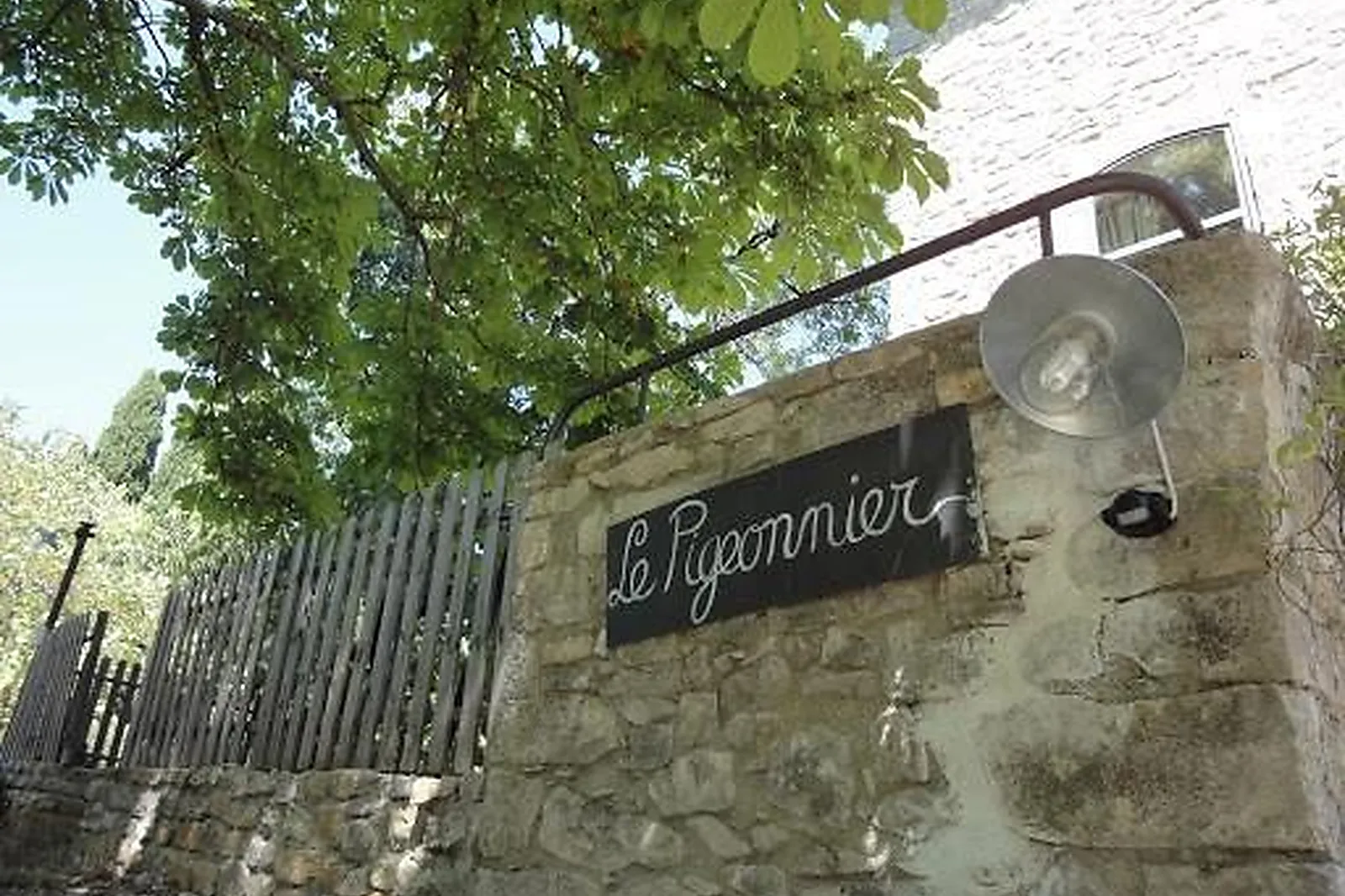 Lieux événementiels, MAS DES VIOLETTES