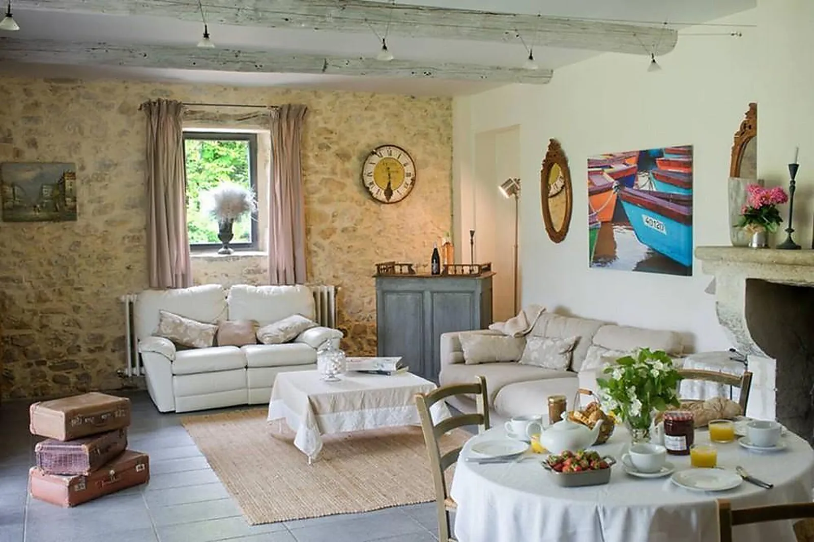 Lieux événementiels, MAS DES VIOLETTES