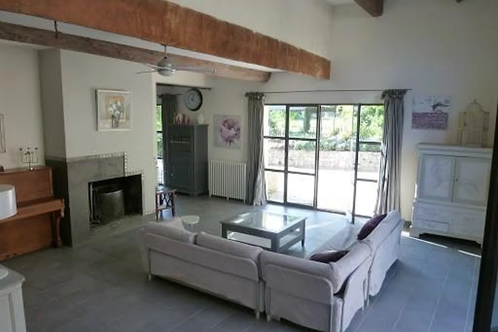 Lieux événementiels, MAS DES VIOLETTES