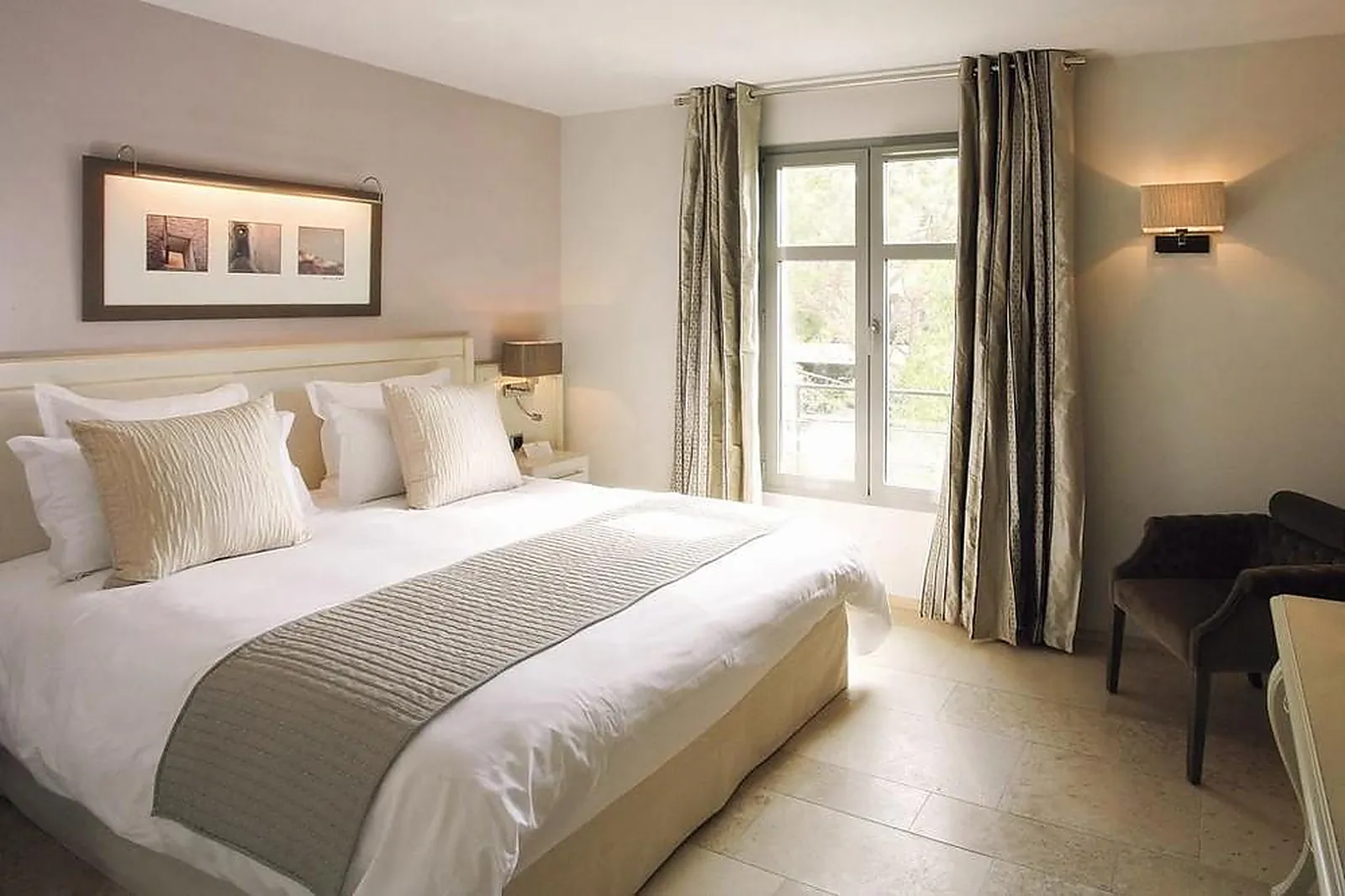 Lieux événementiels, MAS DU GRAND VALLON