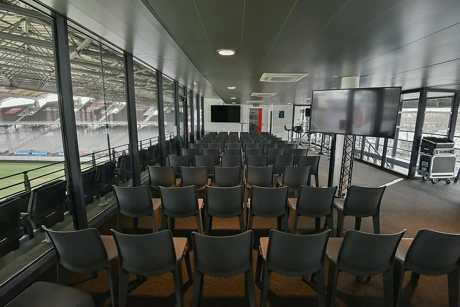 Lieux événementiels, MATMUT STADIUM LYON GERLAND