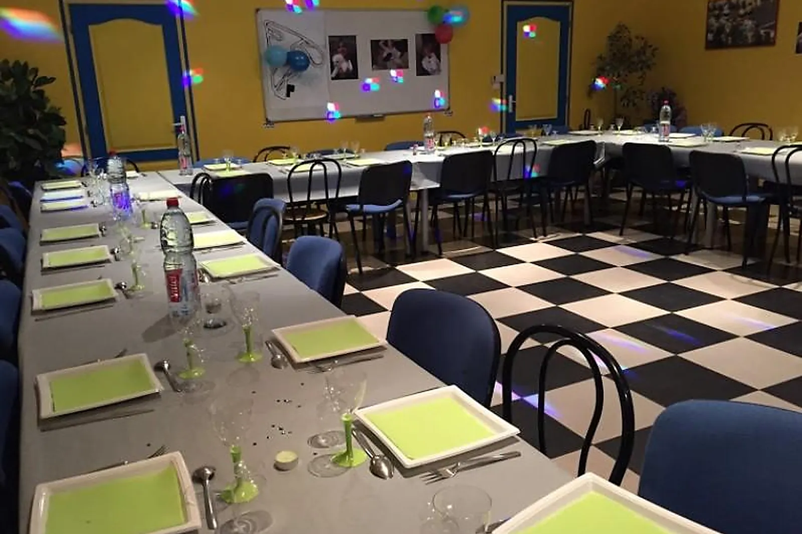 Lieux événementiels, MECAMAX