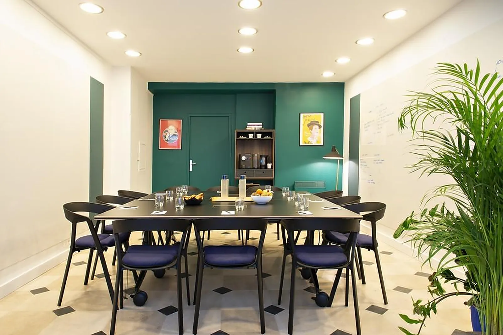 Lieux événementiels, MEET AT PARISTER