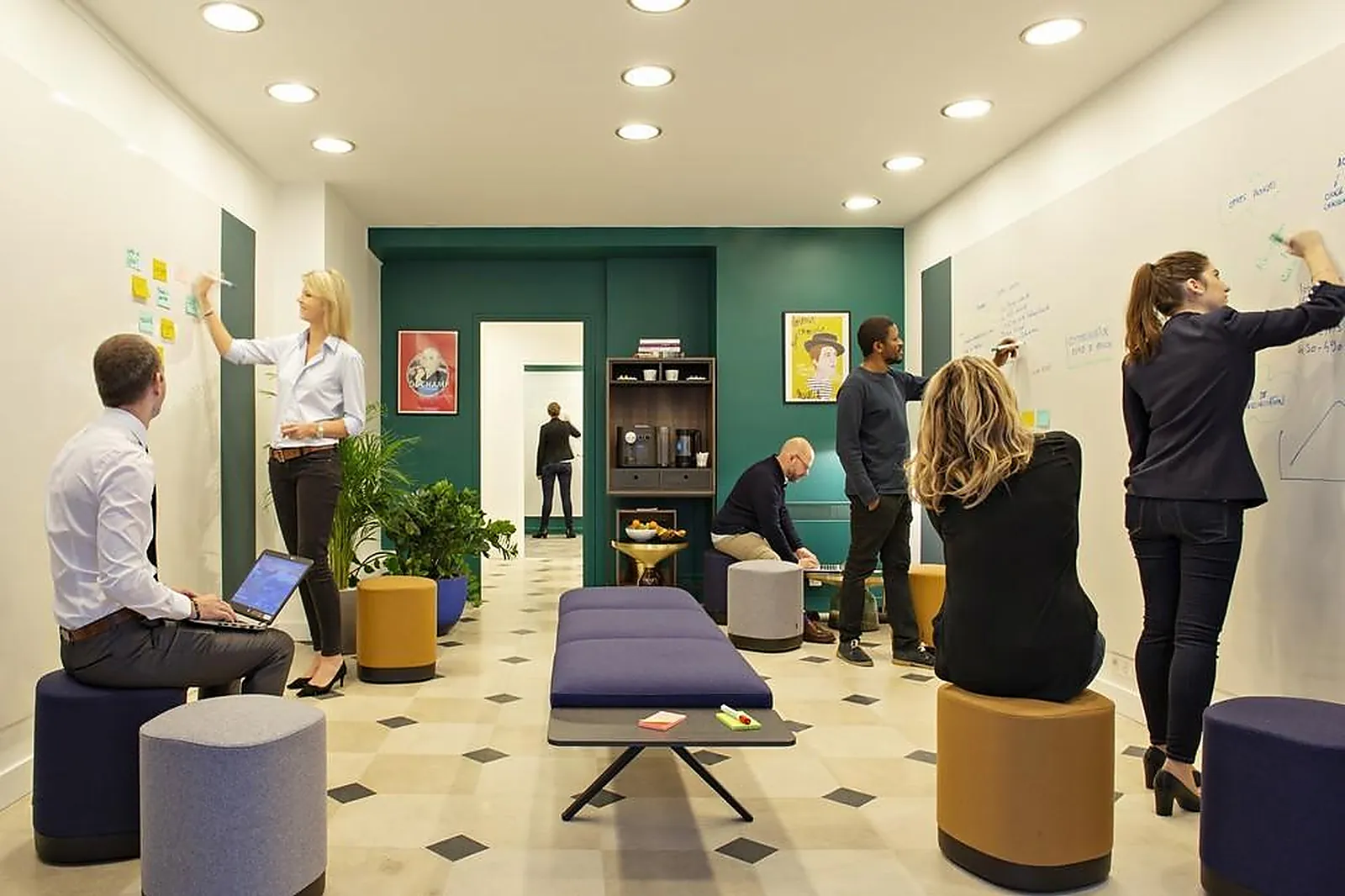 Lieux événementiels, MEET AT PARISTER