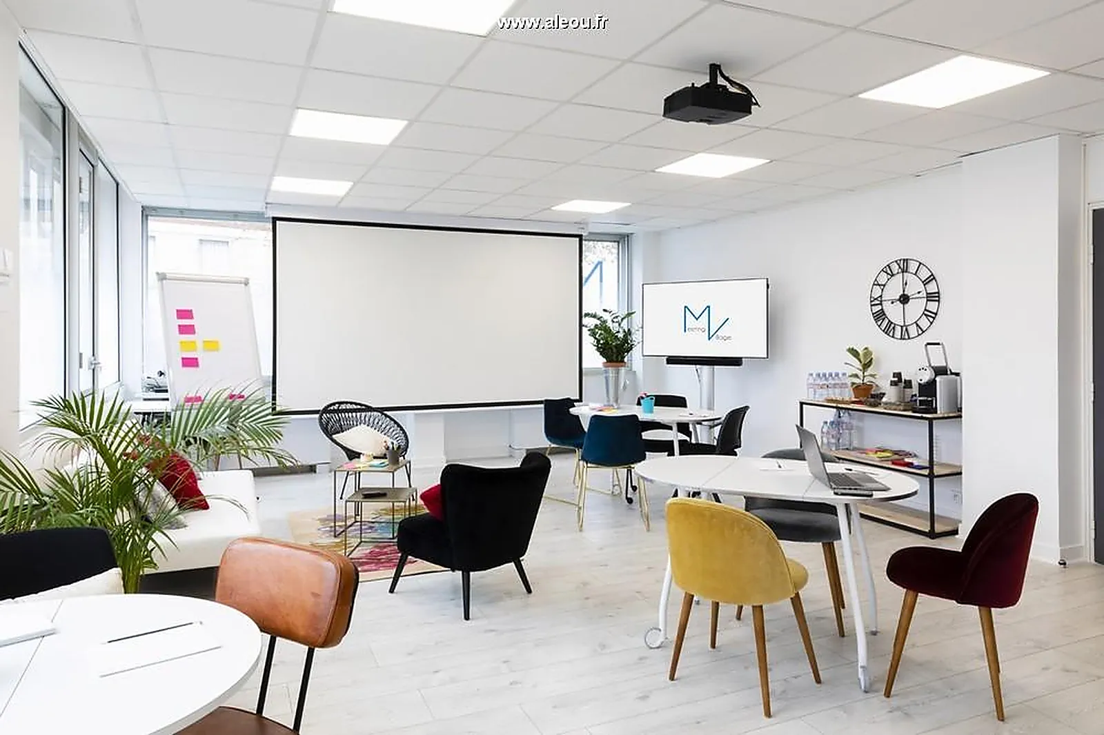 Lieux événementiels, MEETING VILLAGES