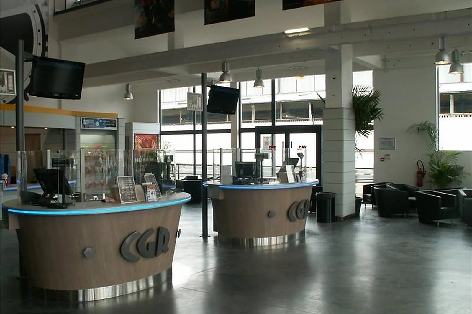 Lieux événementiels, MEGA CGR BRIGNAIS