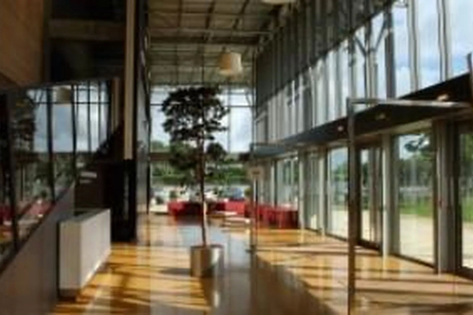 Lieux événementiels, MEGACITE