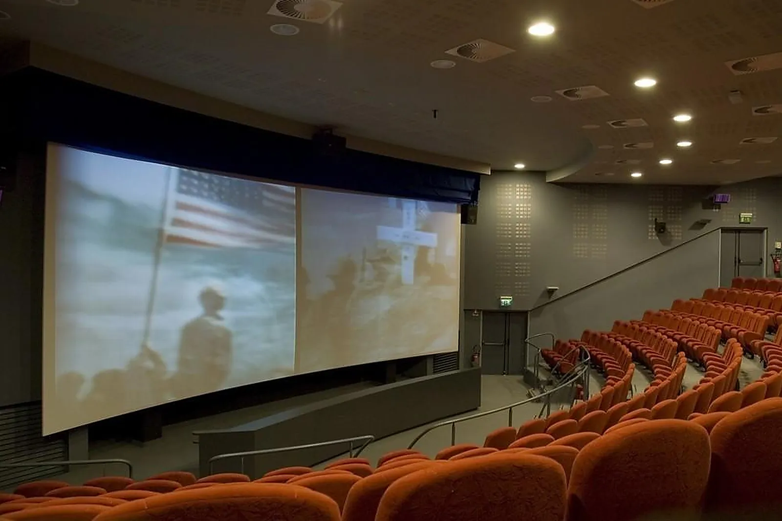 Lieux événementiels, MÉMORIAL DE CAEN