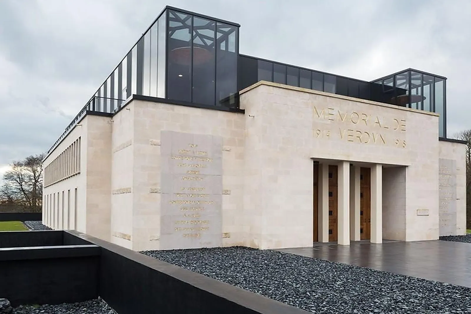Lieux événementiels, MÉMORIAL DE VERDUN