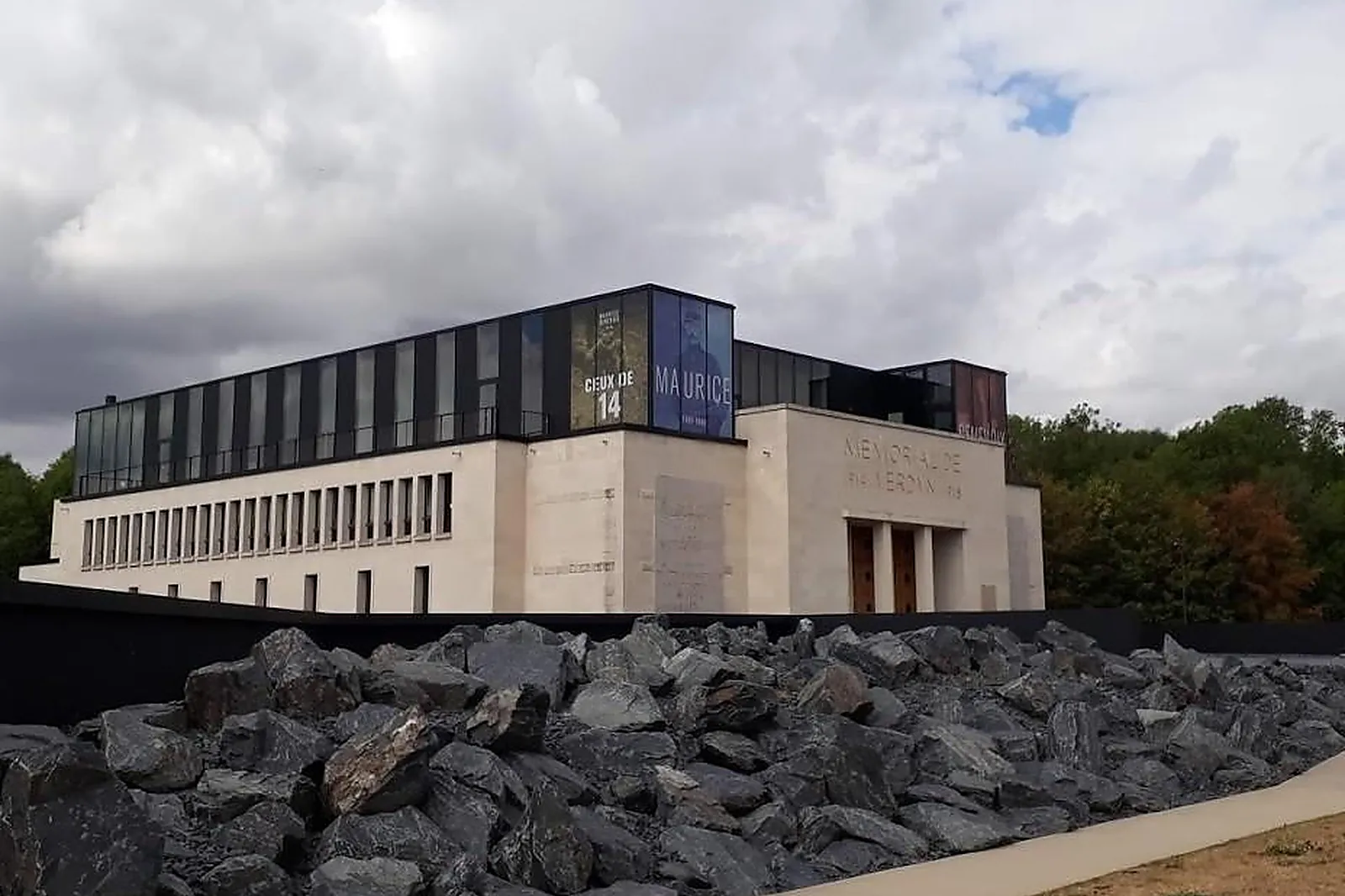 Lieux événementiels, MÉMORIAL DE VERDUN