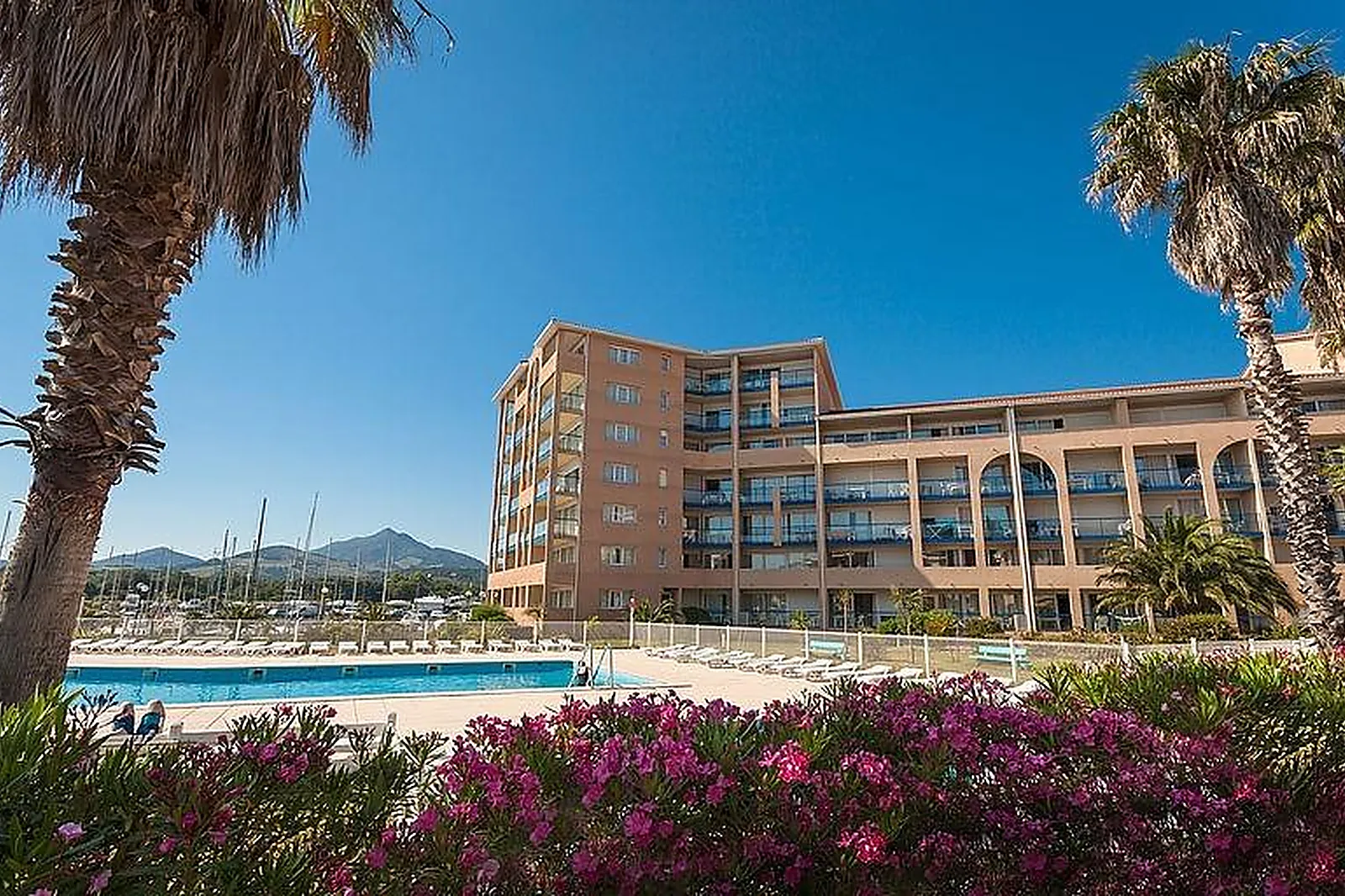 Lieux événementiels, MER ET GOLF PORT ARGELES