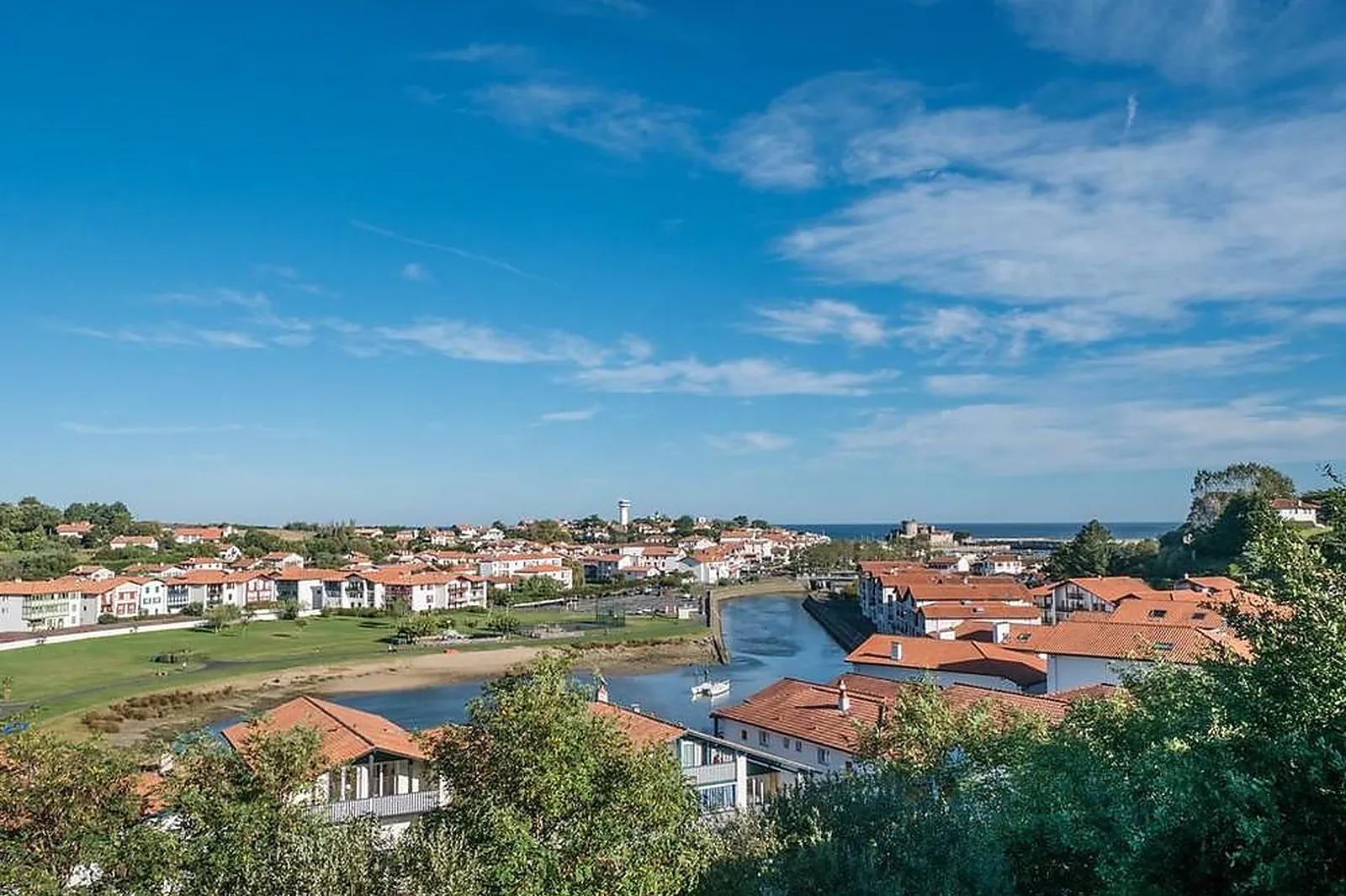 Lieux événementiels, MER ET GOLF SOKO EDER
