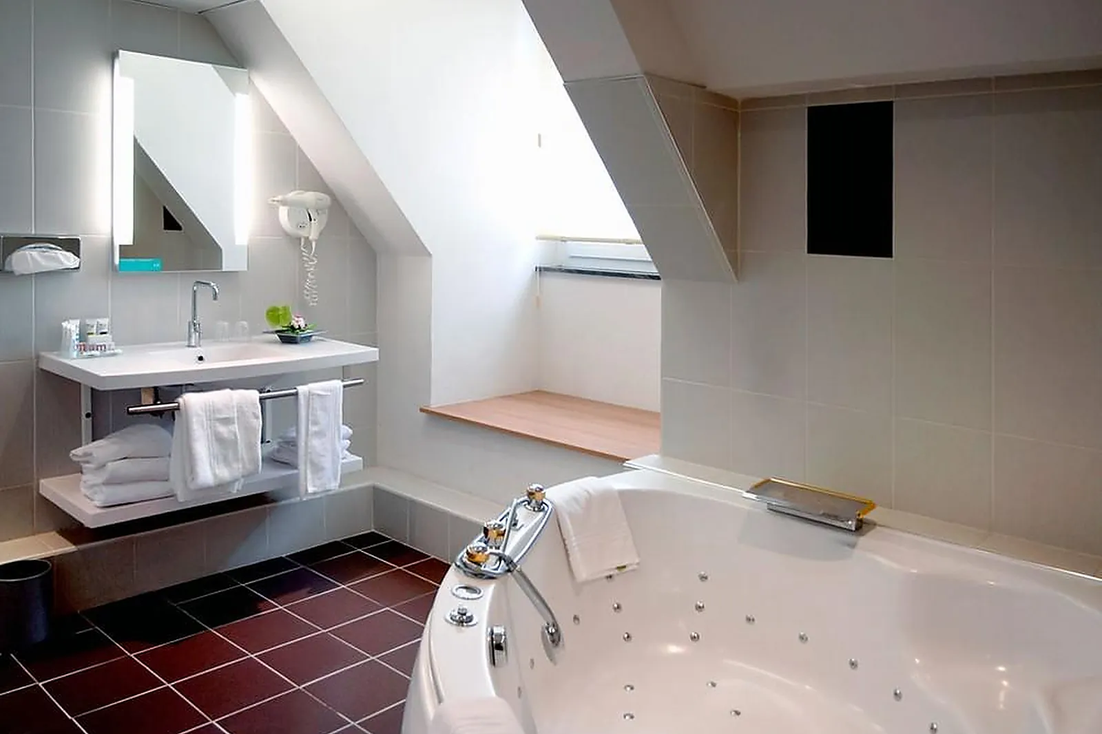 Lieux événementiels, MERCURE ABBEVILLE HOTEL DE FRANCE