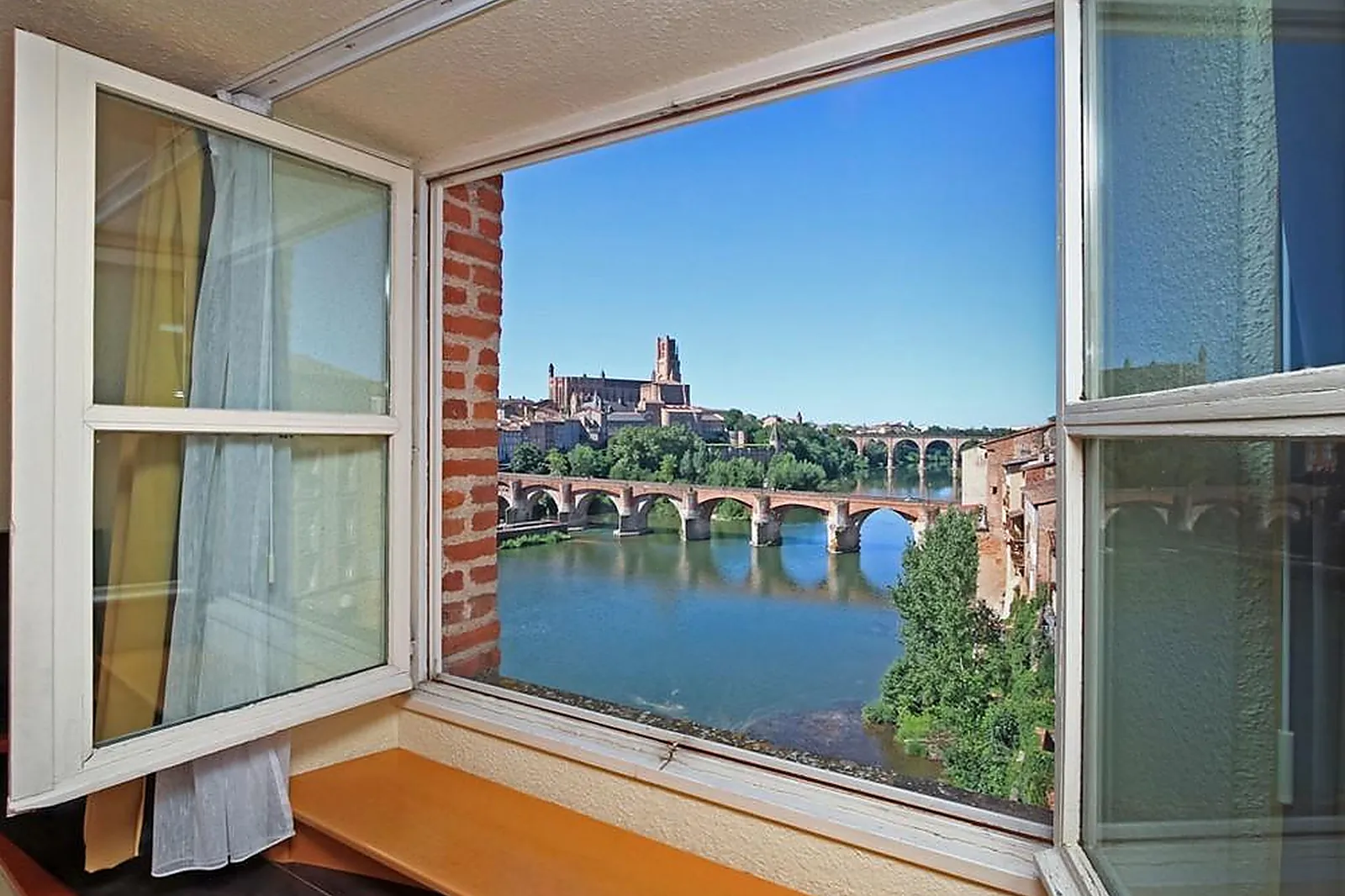 Lieux événementiels, MERCURE ALBI LES BASTIDES