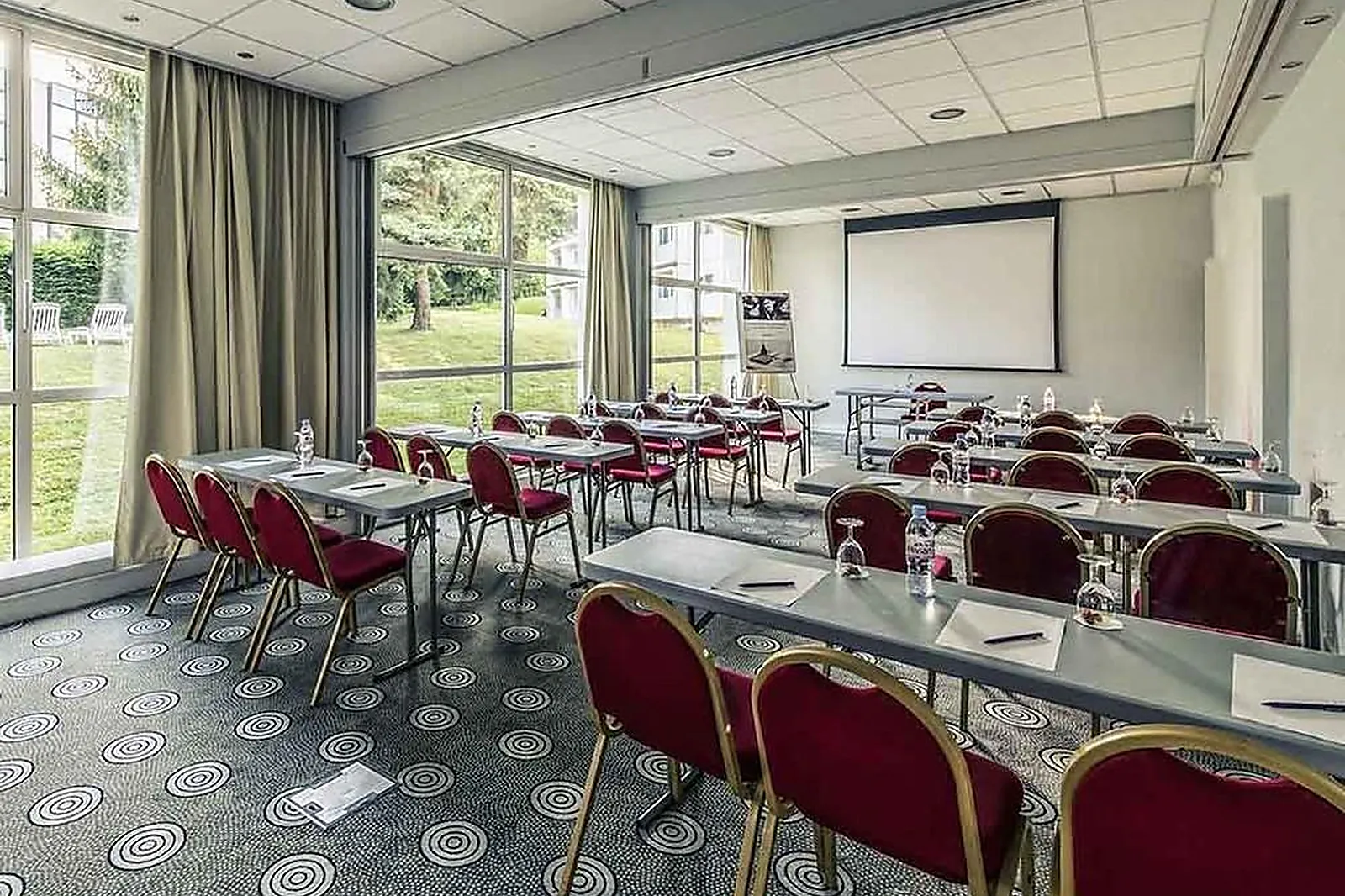 Lieux événementiels, MERCURE ANNECY SUD