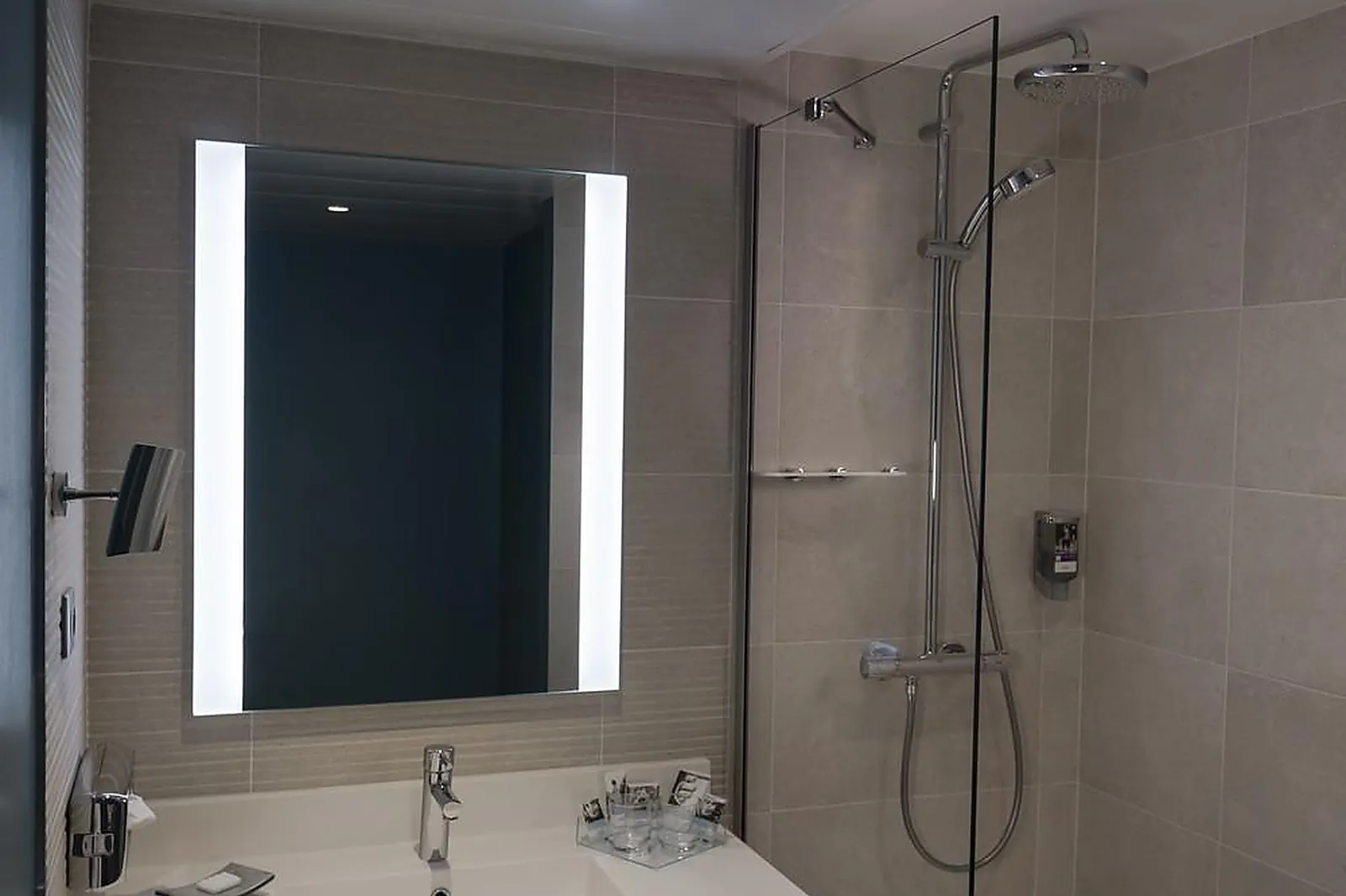 Lieux événementiels, MERCURE ANNEMASSE PORTE DE GENEVE