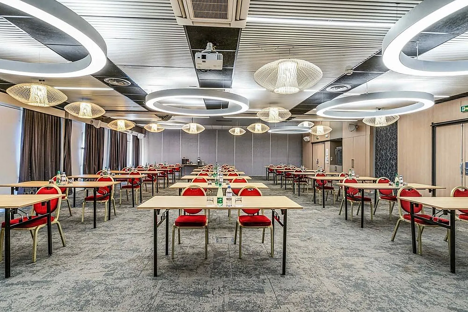 Lieux événementiels, MERCURE ANTIBES SOPHIA ANTIPOLIS