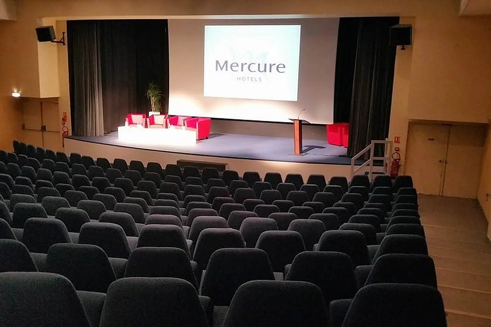 Lieux événementiels, MERCURE ARRAS CENTRE GARE