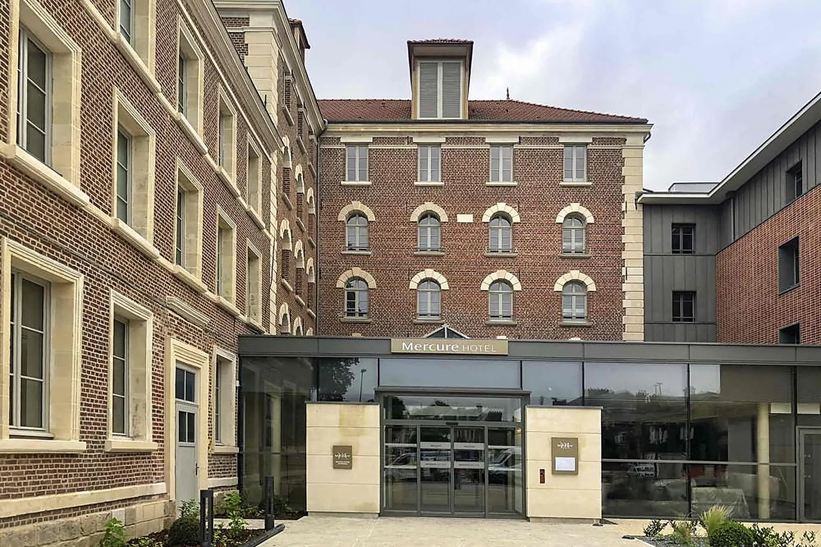 Lieux événementiels, MERCURE BEAUVAIS CENTRE CATHÉDRALE