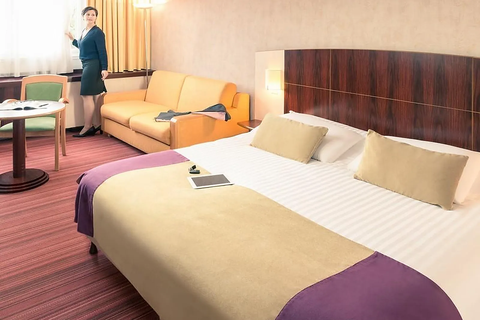 Lieux événementiels, MERCURE BESANÇON PARC MICAUD