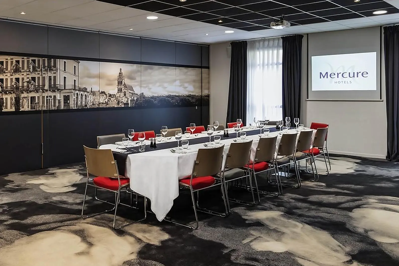 Lieux événementiels, MERCURE BLOIS CENTRE