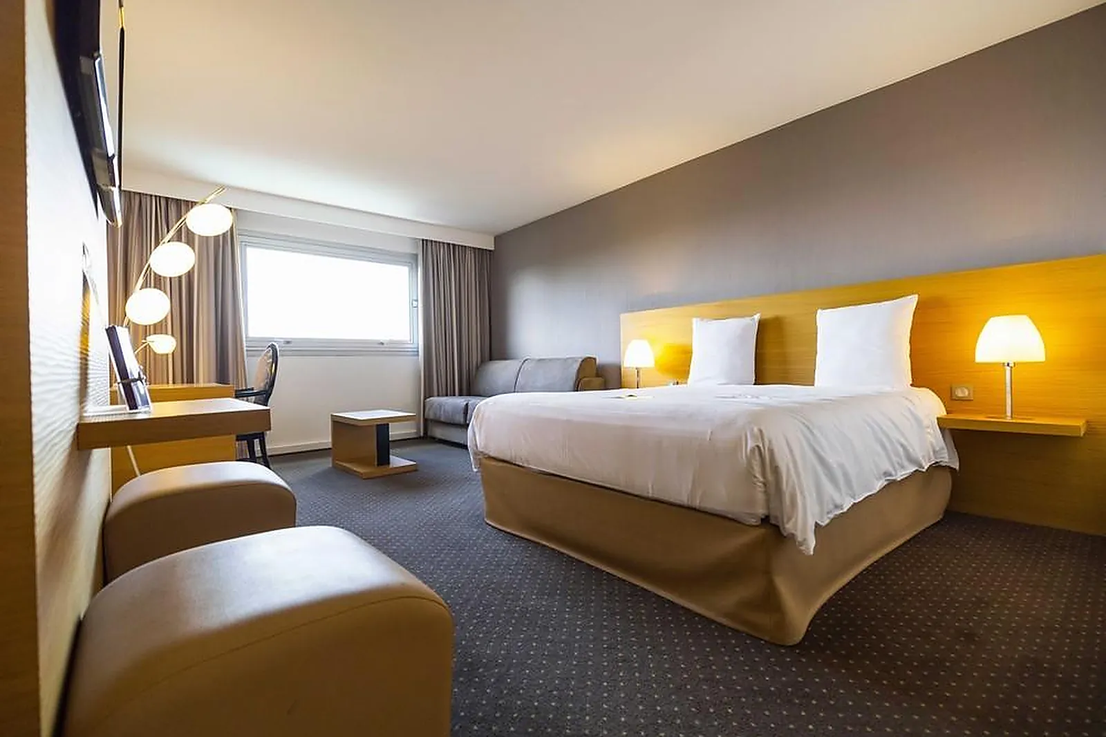 Lieux événementiels, MERCURE BORDEAUX LAC