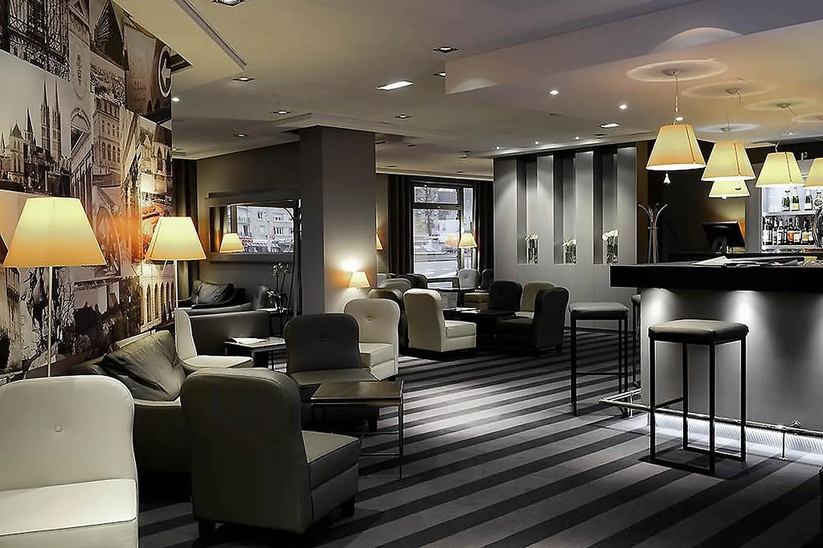 Lieux événementiels, MERCURE CAEN CENTRE PORT DE PLAISANCE