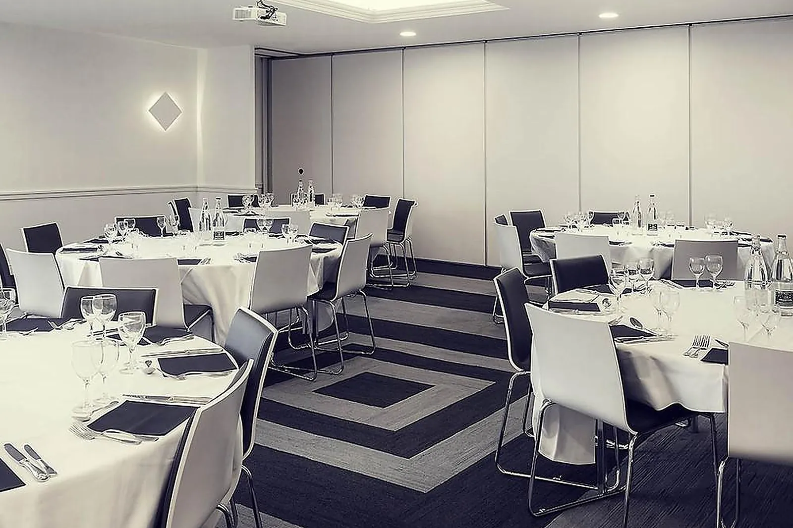 Lieux événementiels, MERCURE CAEN CÔTE DE NACRE