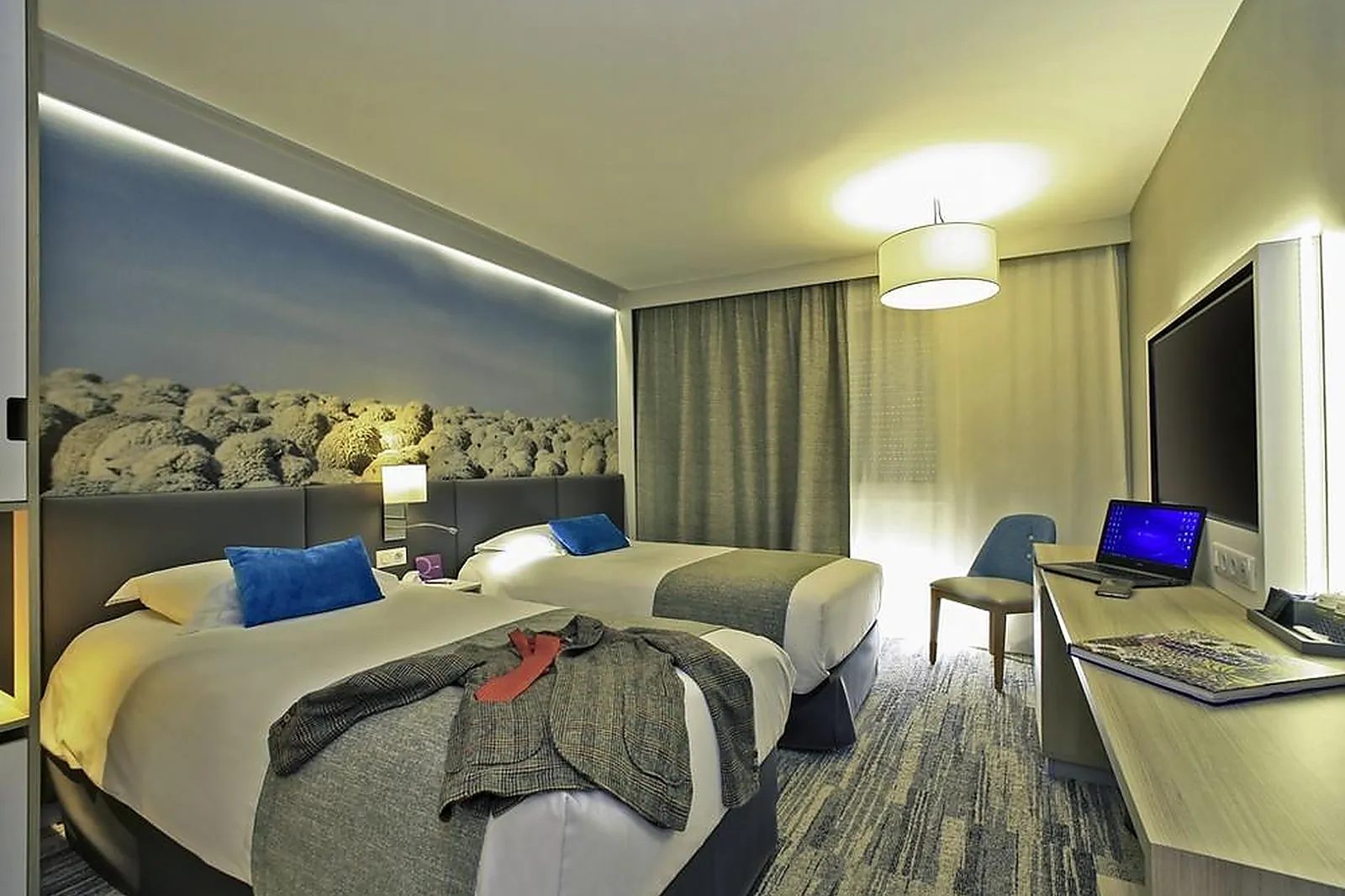 Lieux événementiels, MERCURE CASTRES L'OCCITAN