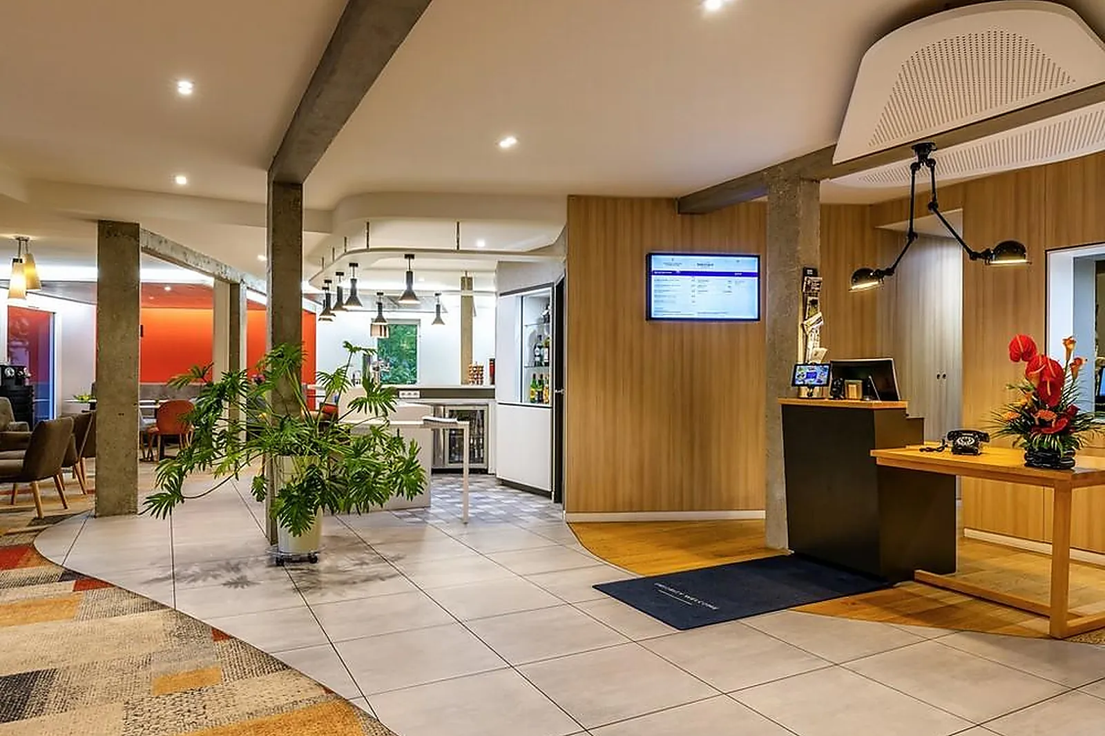 Lieux événementiels, MERCURE CASTRES L'OCCITAN