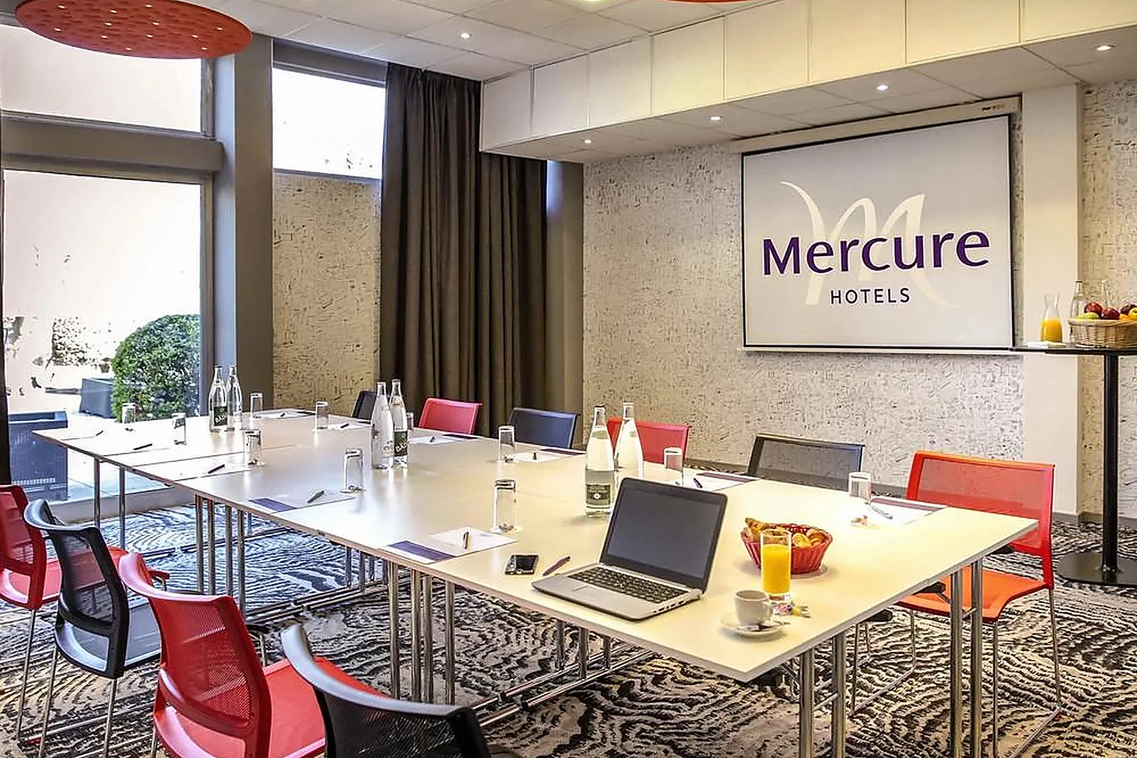 Lieux événementiels, MERCURE CAVAILLON