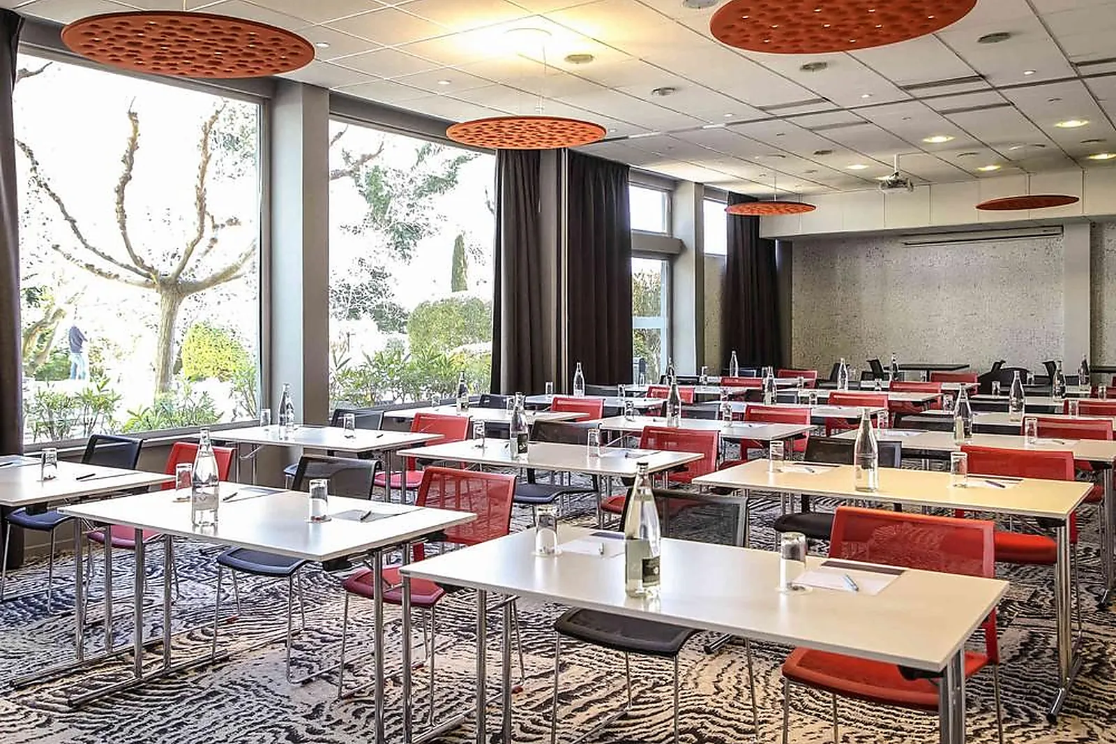 Lieux événementiels, MERCURE CAVAILLON