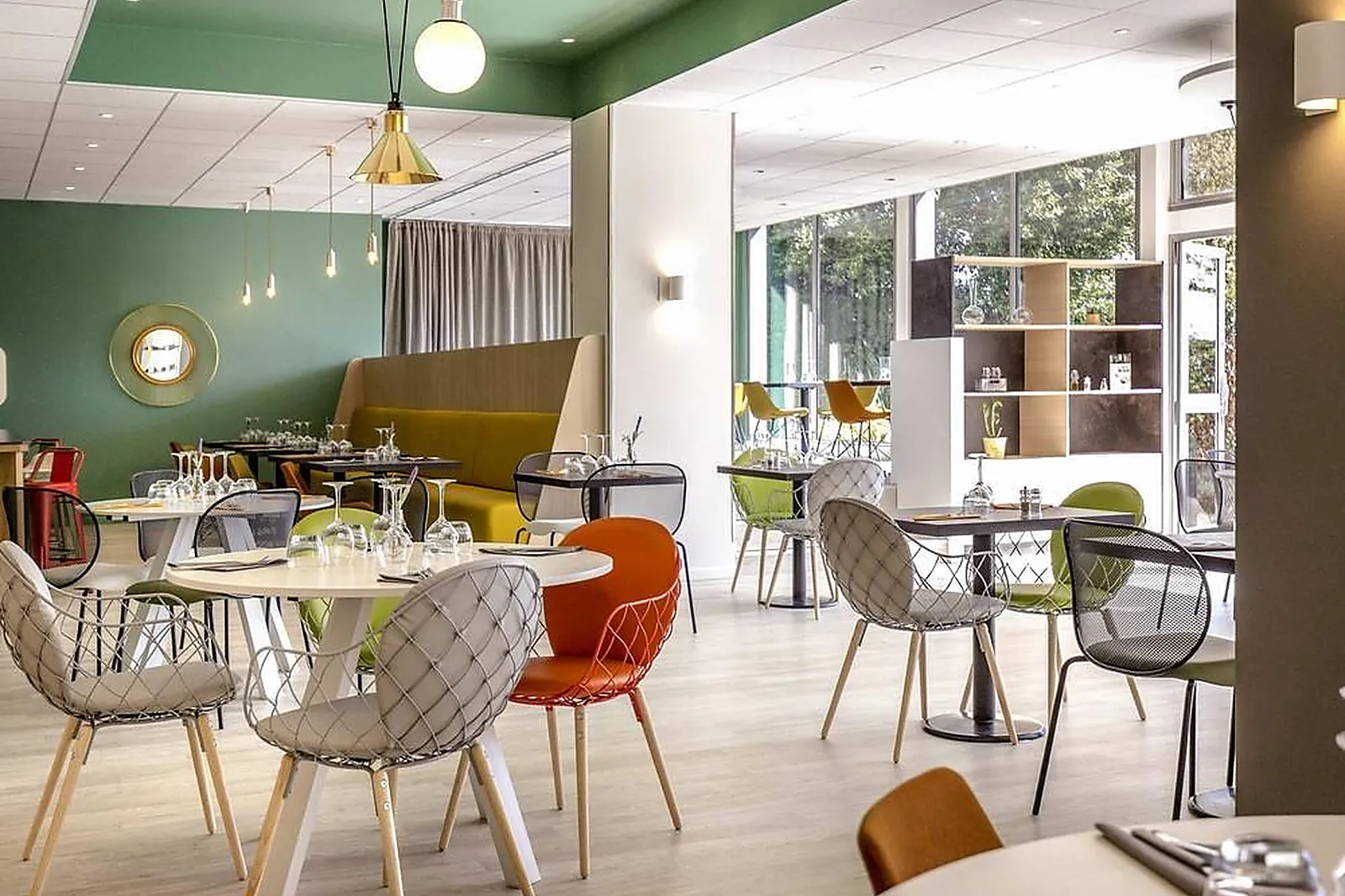 Lieux événementiels, MERCURE CAVAILLON