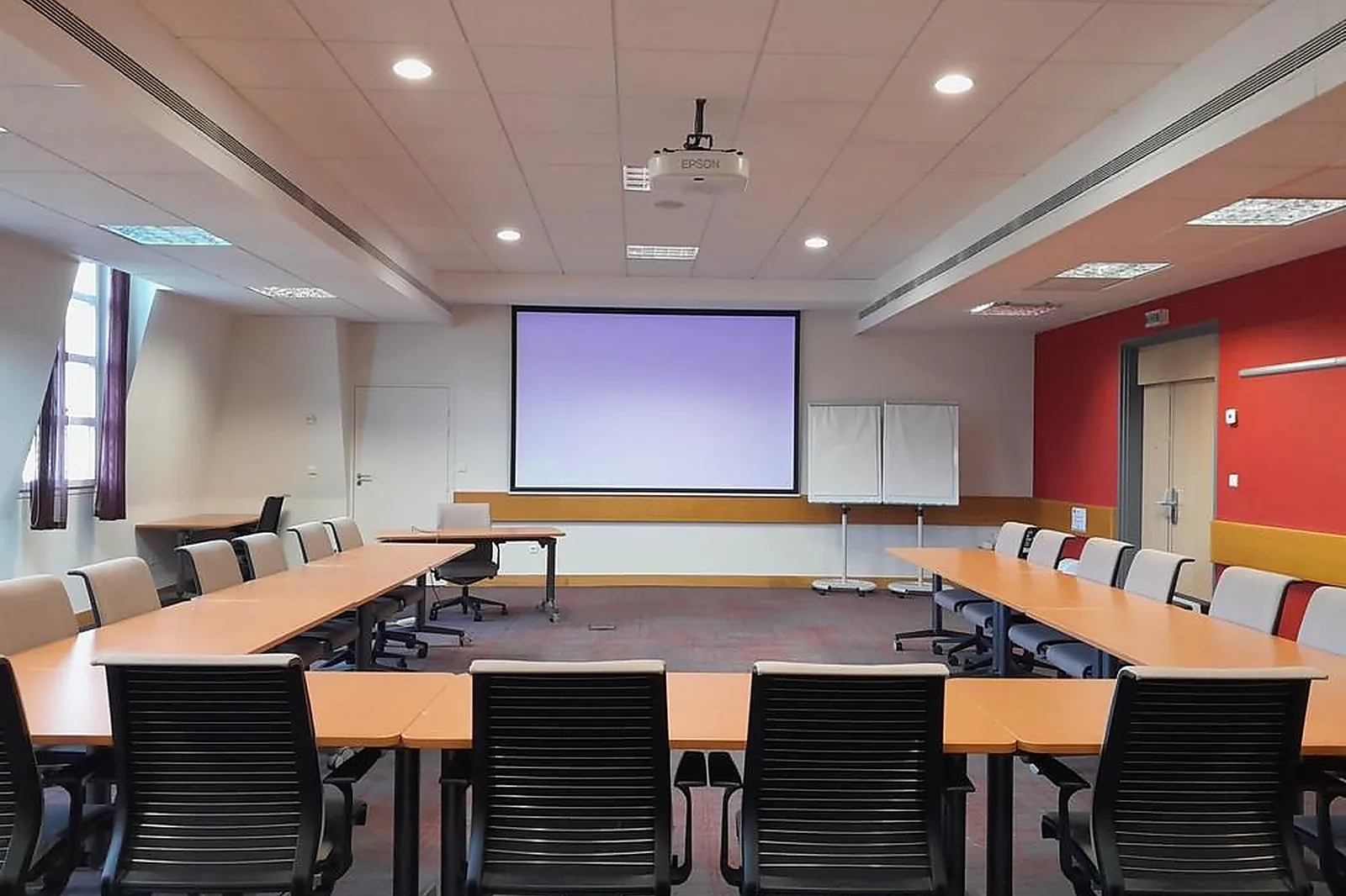 Lieux événementiels, MERCURE CHANTILLY