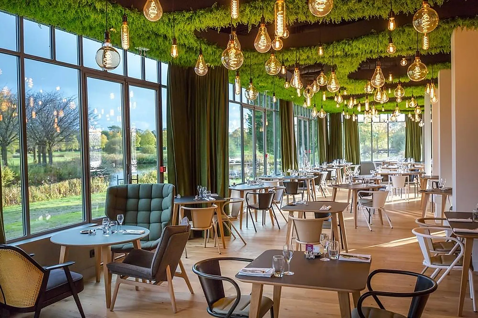 Lieux événementiels, MERCURE CHANTILLY