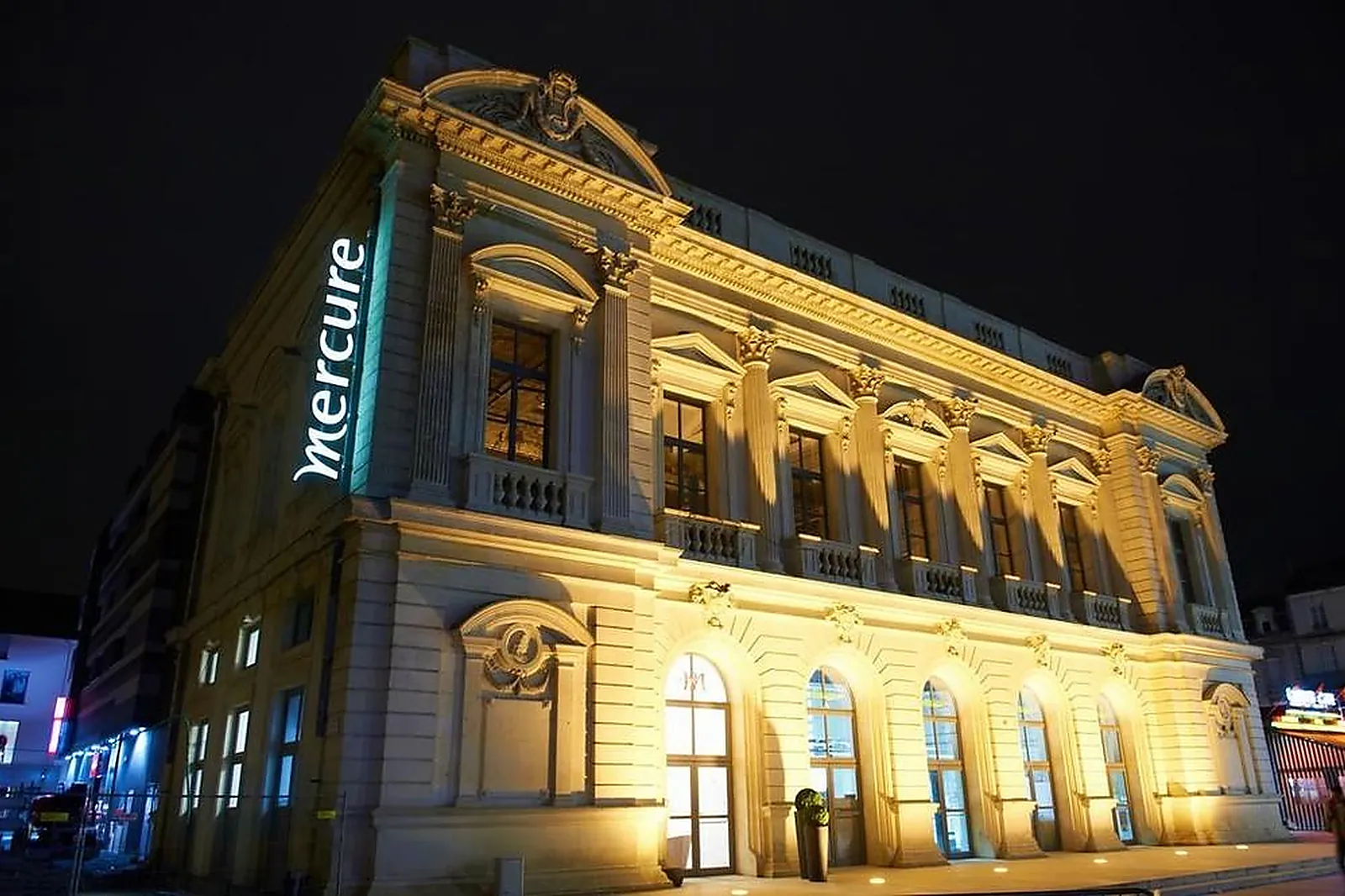 Lieux événementiels, MERCURE CHOLET CENTRE