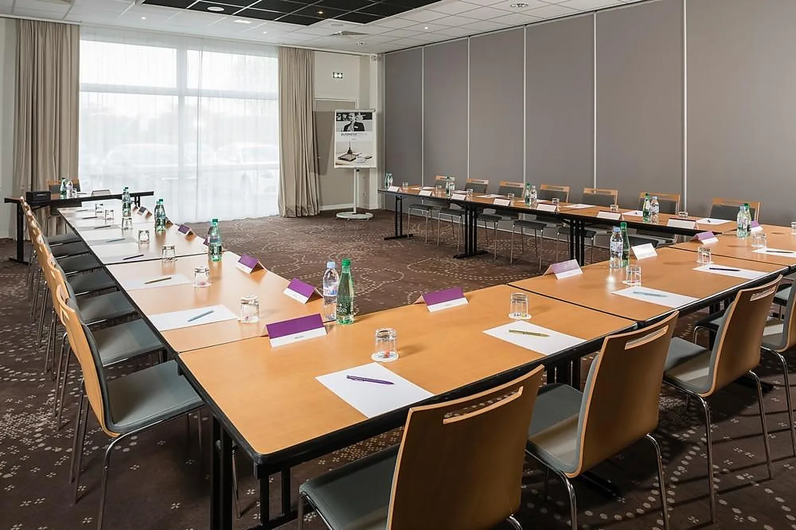 Lieux événementiels, MERCURE COMPIÈGNE SUD