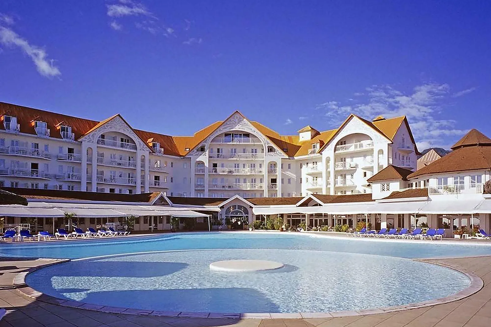 Lieux événementiels, MERCURE CRÉOLIA SAINT-DENIS LA RÉUNION