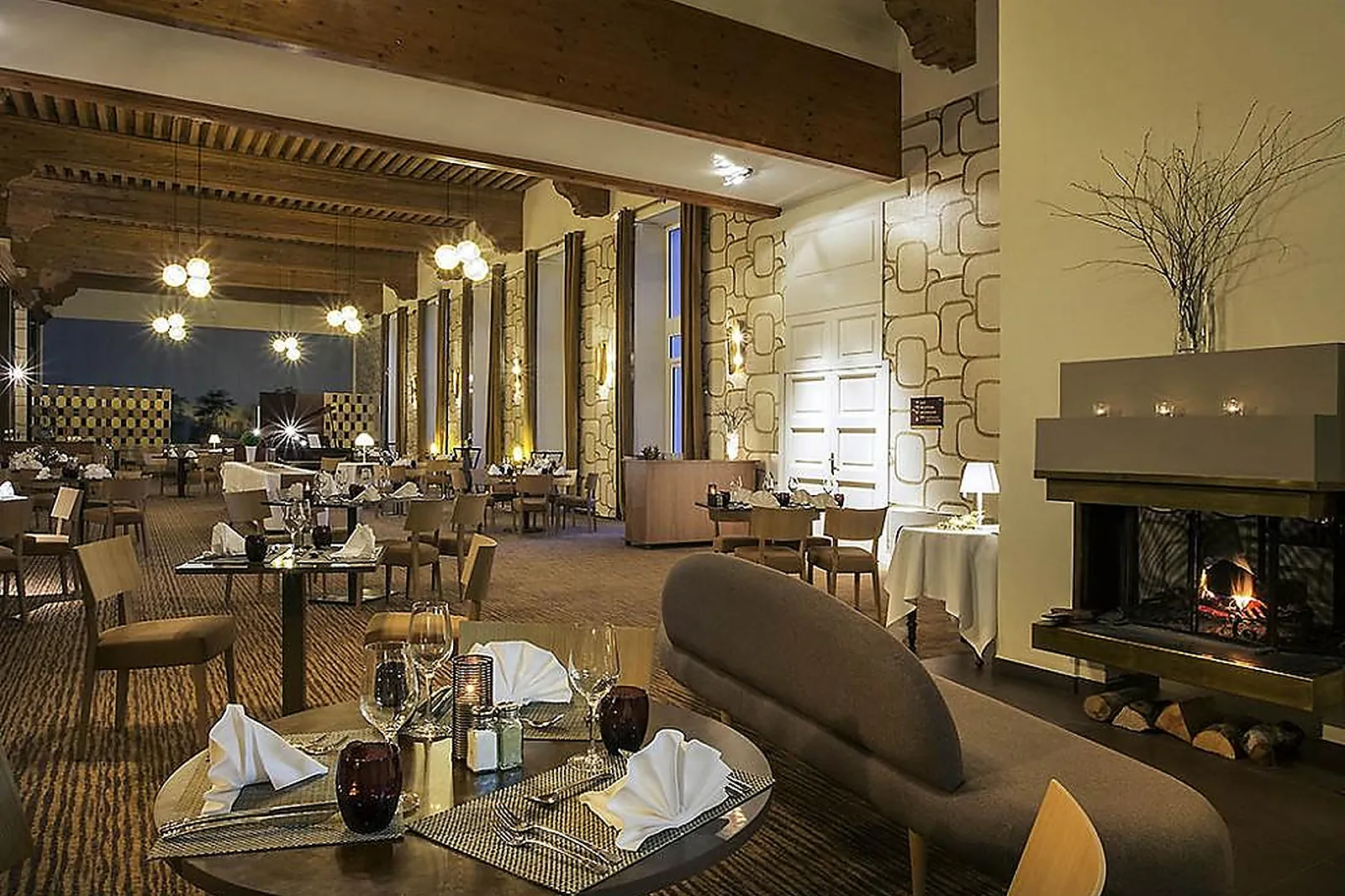 Lieux événementiels, MERCURE GRAND HOTEL DES THERMES BRIDES-LES-BAINS