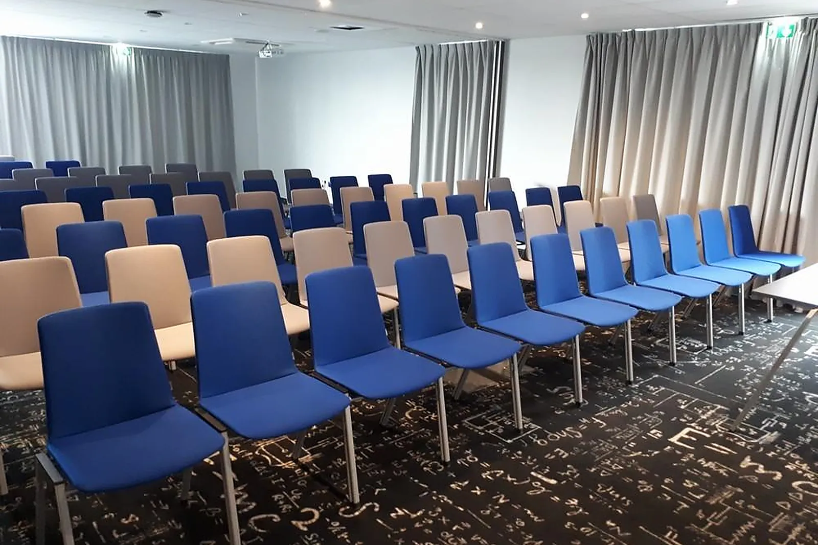 Lieux événementiels, MERCURE HOTEL  SPA BASTIA BIGUGLIA