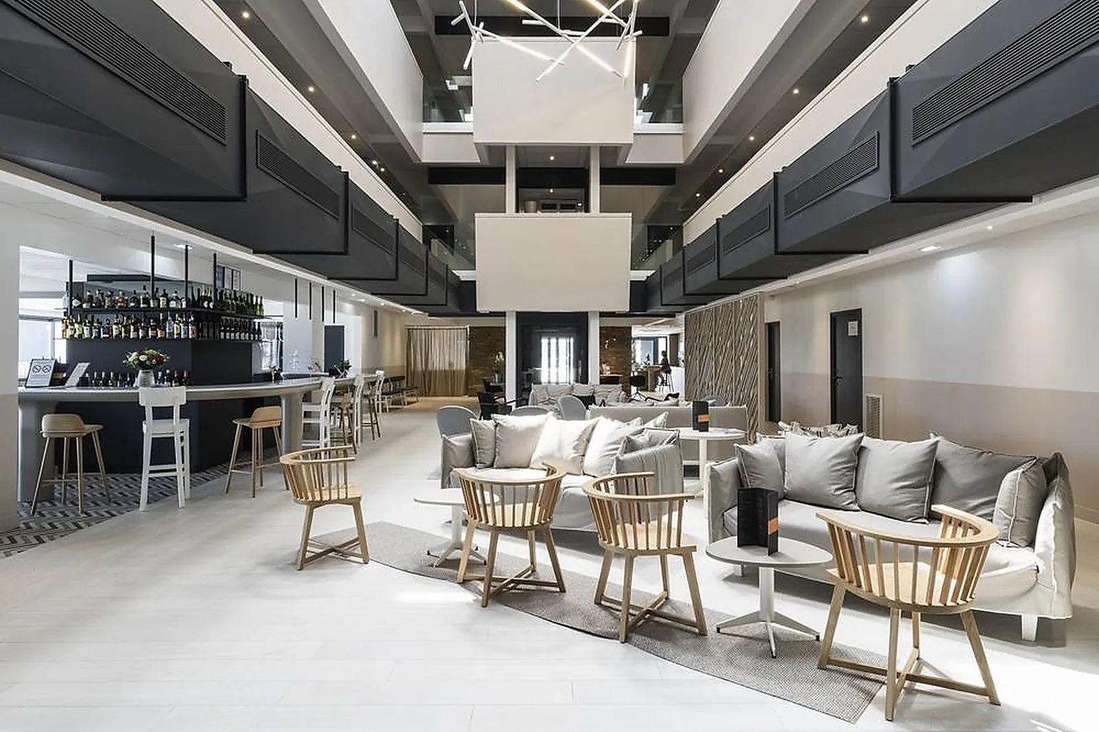 Lieux événementiels, MERCURE HOTEL  SPA BASTIA BIGUGLIA