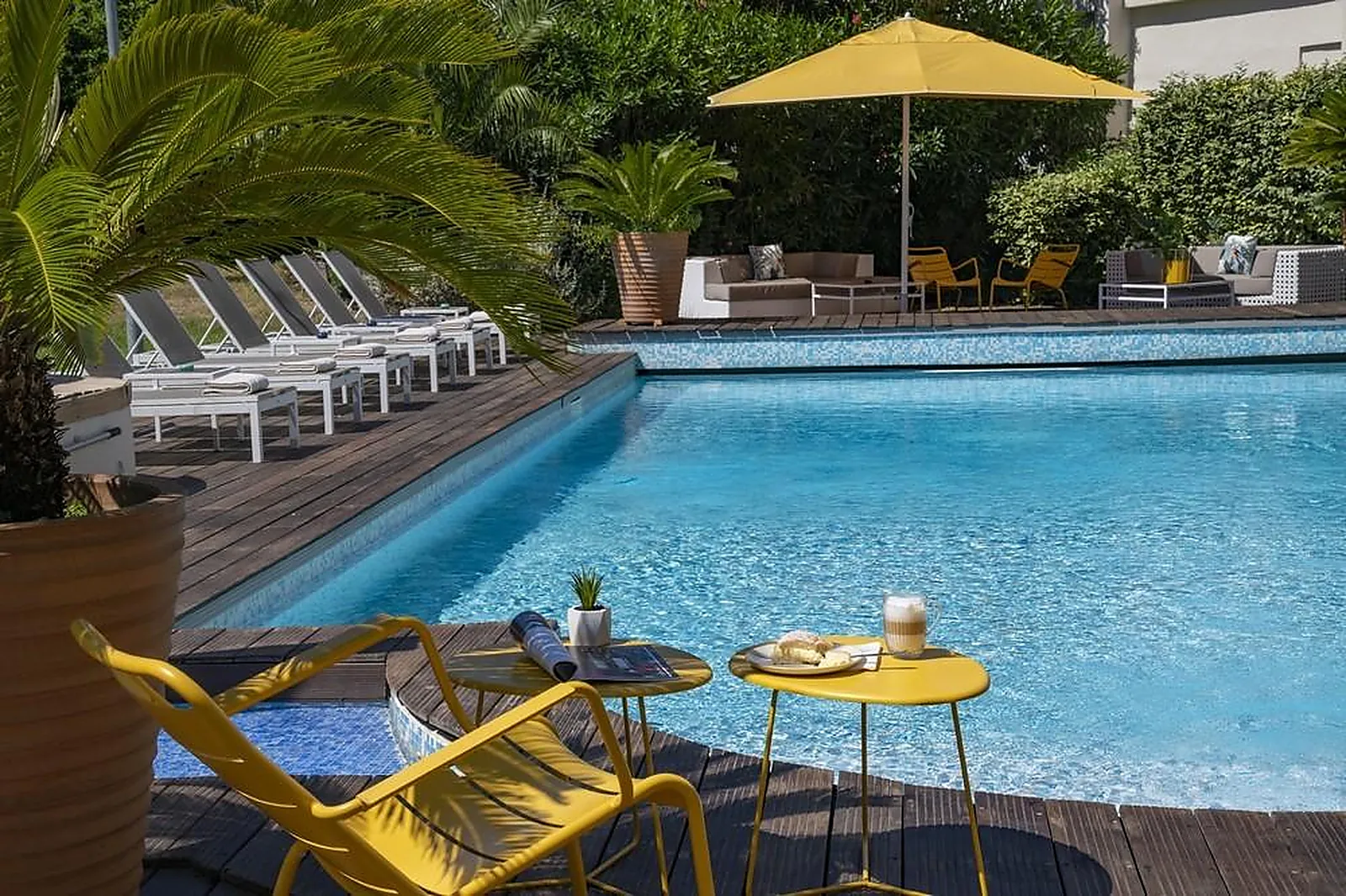 Lieux événementiels, MERCURE HYERES CENTRE