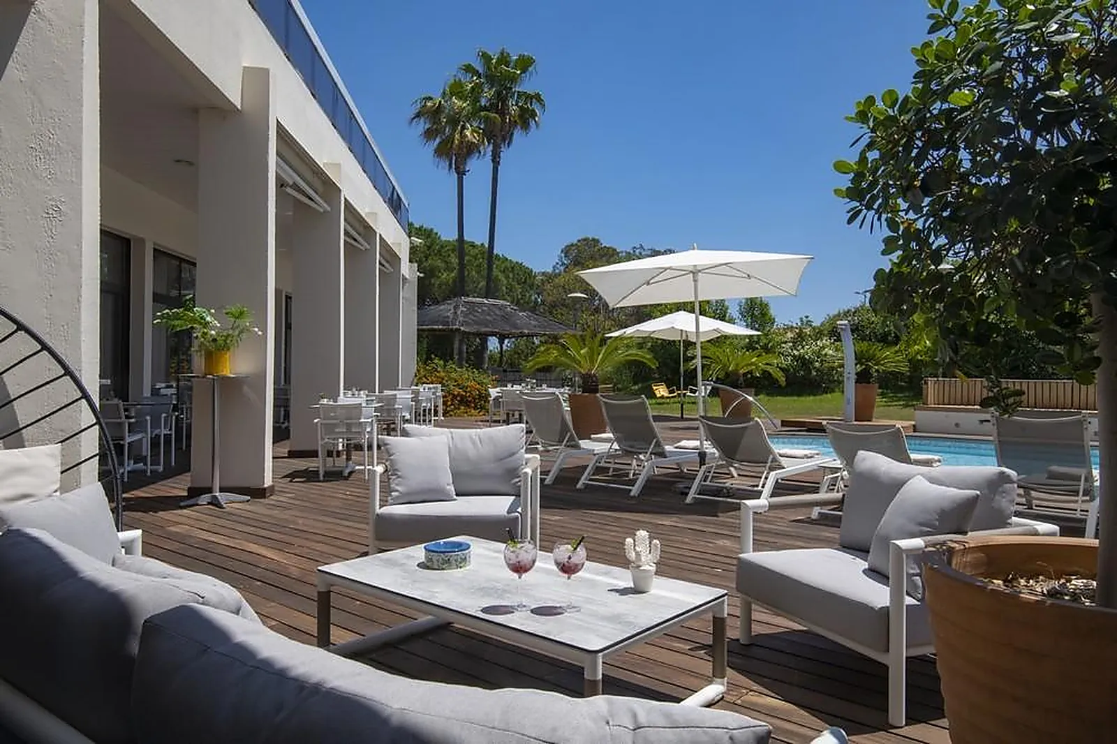 Lieux événementiels, MERCURE HYERES CENTRE