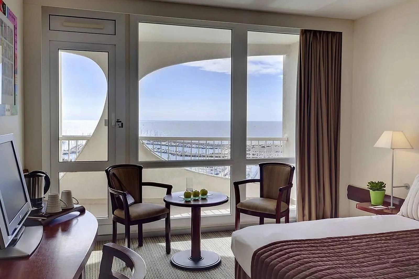 Lieux événementiels, MERCURE LA GRANDE MOTTE