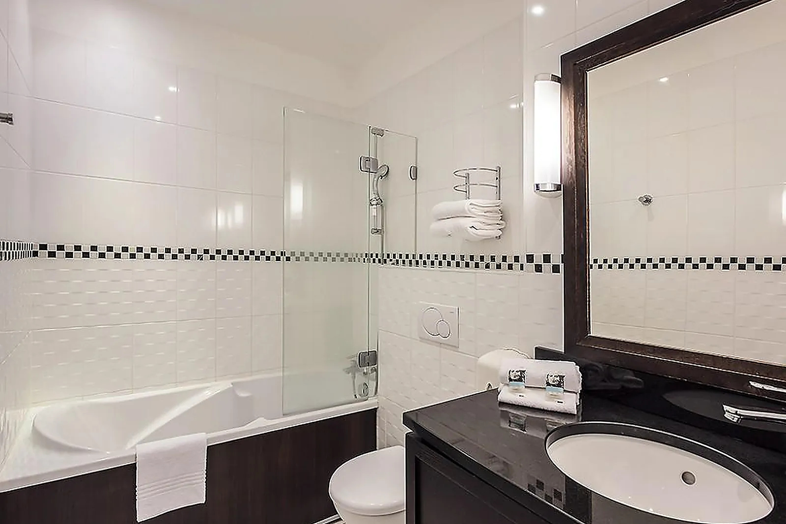 Lieux événementiels, MERCURE LE MANS CENTRE