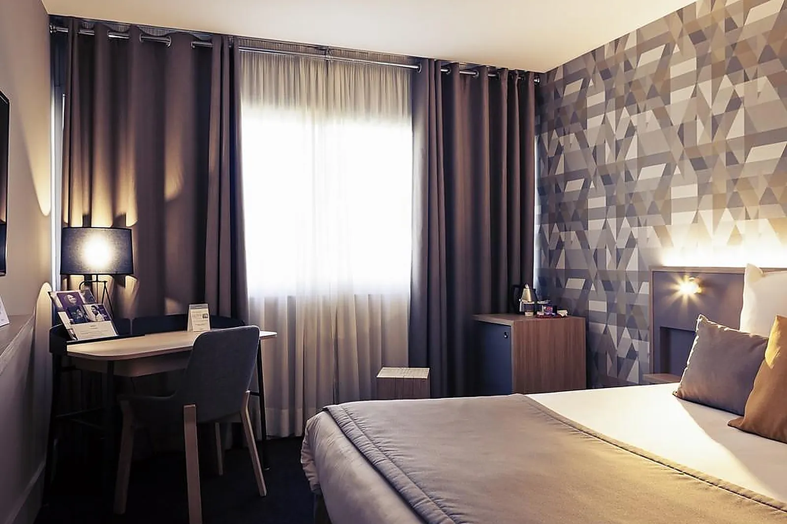 Lieux événementiels, MERCURE LYON CHARBONNIÈRE