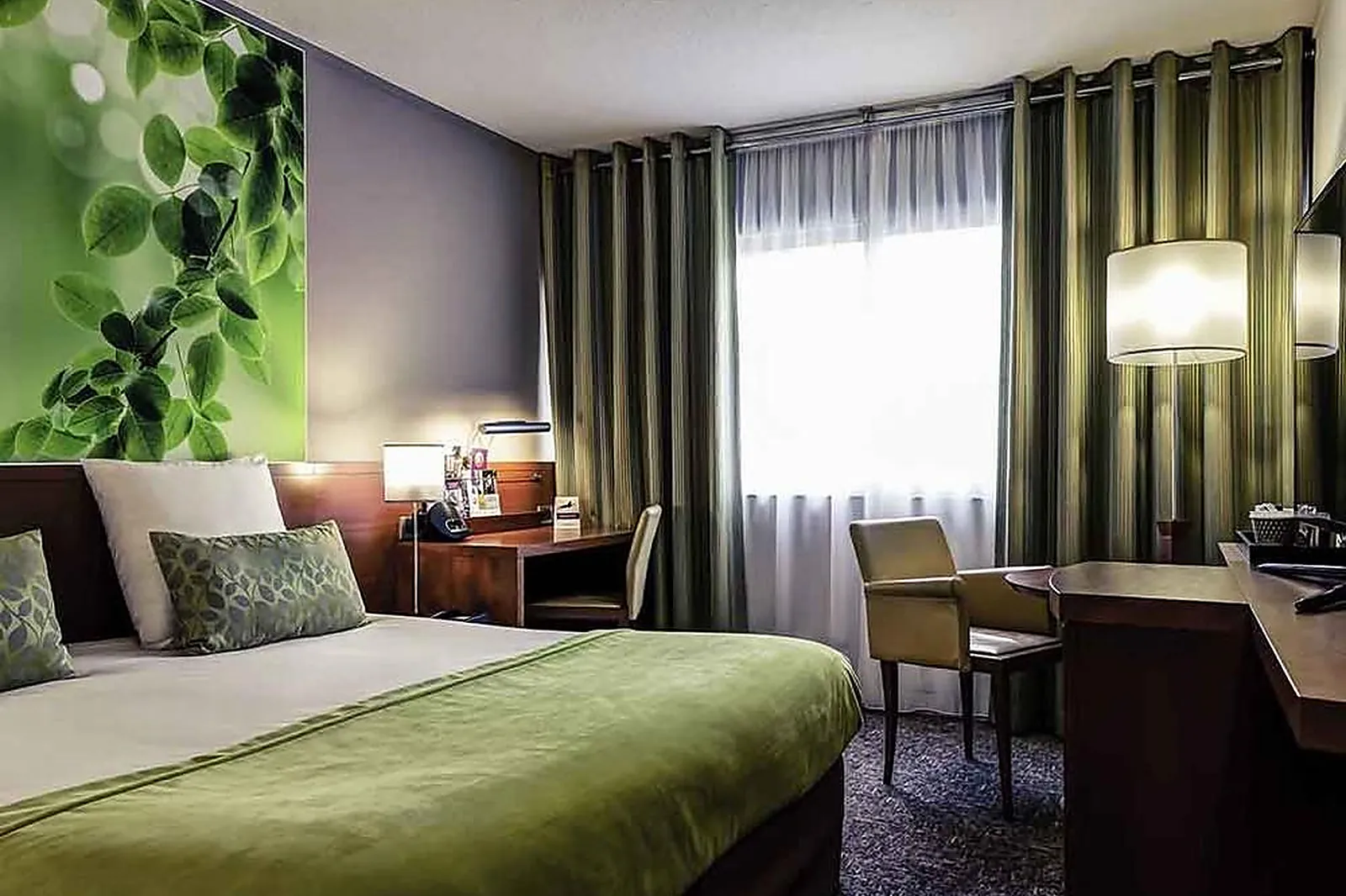 Lieux événementiels, MERCURE LYON CHARBONNIÈRE