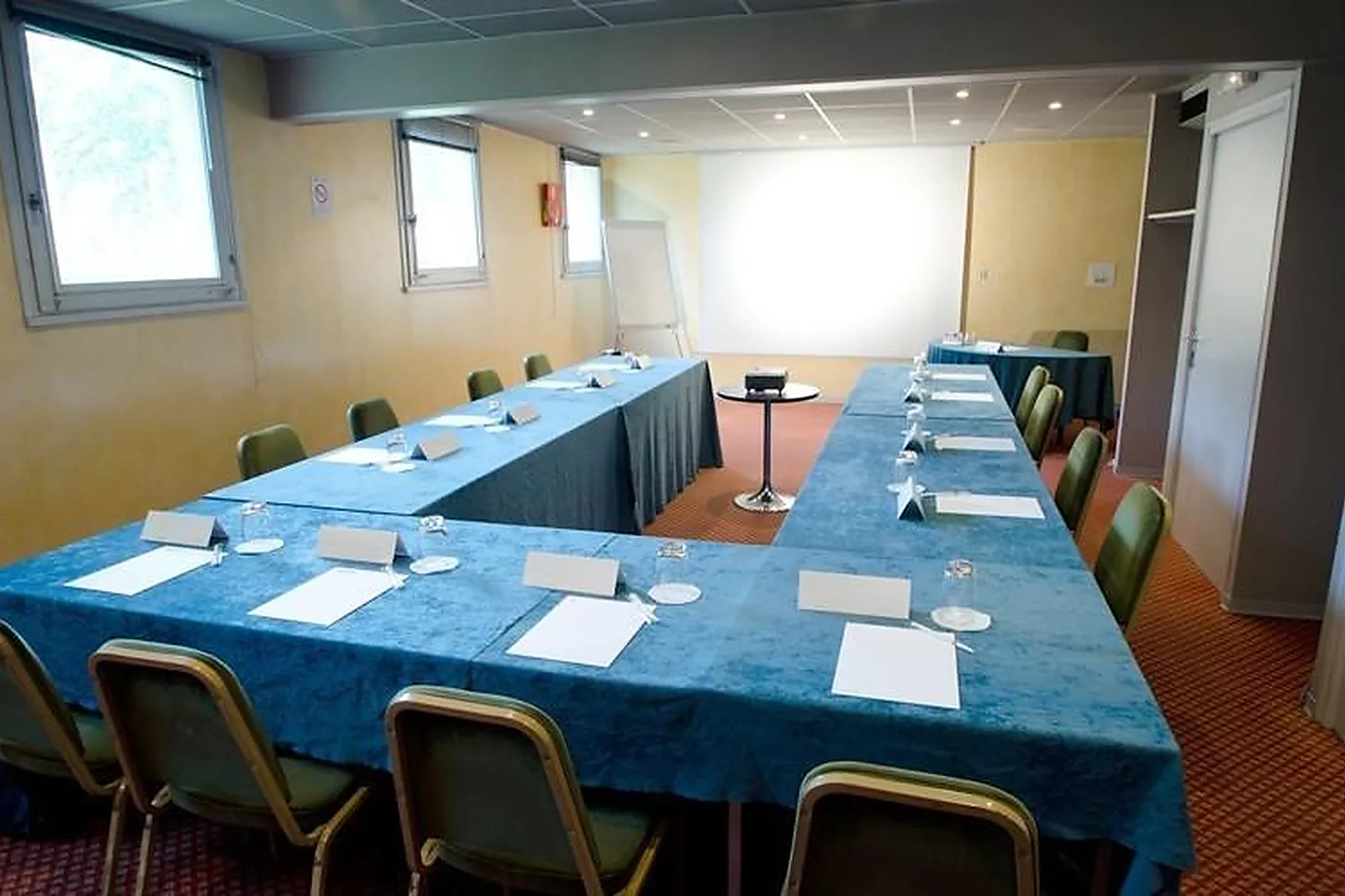 Lieux événementiels, MERCURE MACON BORD DE SAONE