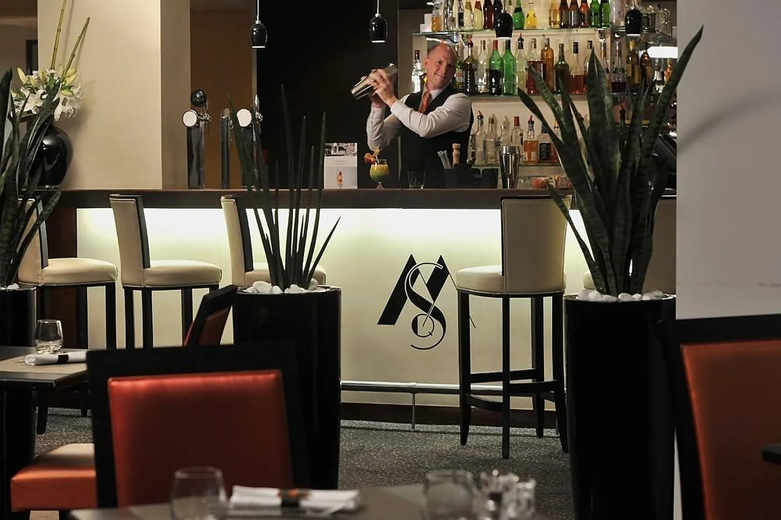 Lieux événementiels, MERCURE MAUREPAS SAINT QUENTIN